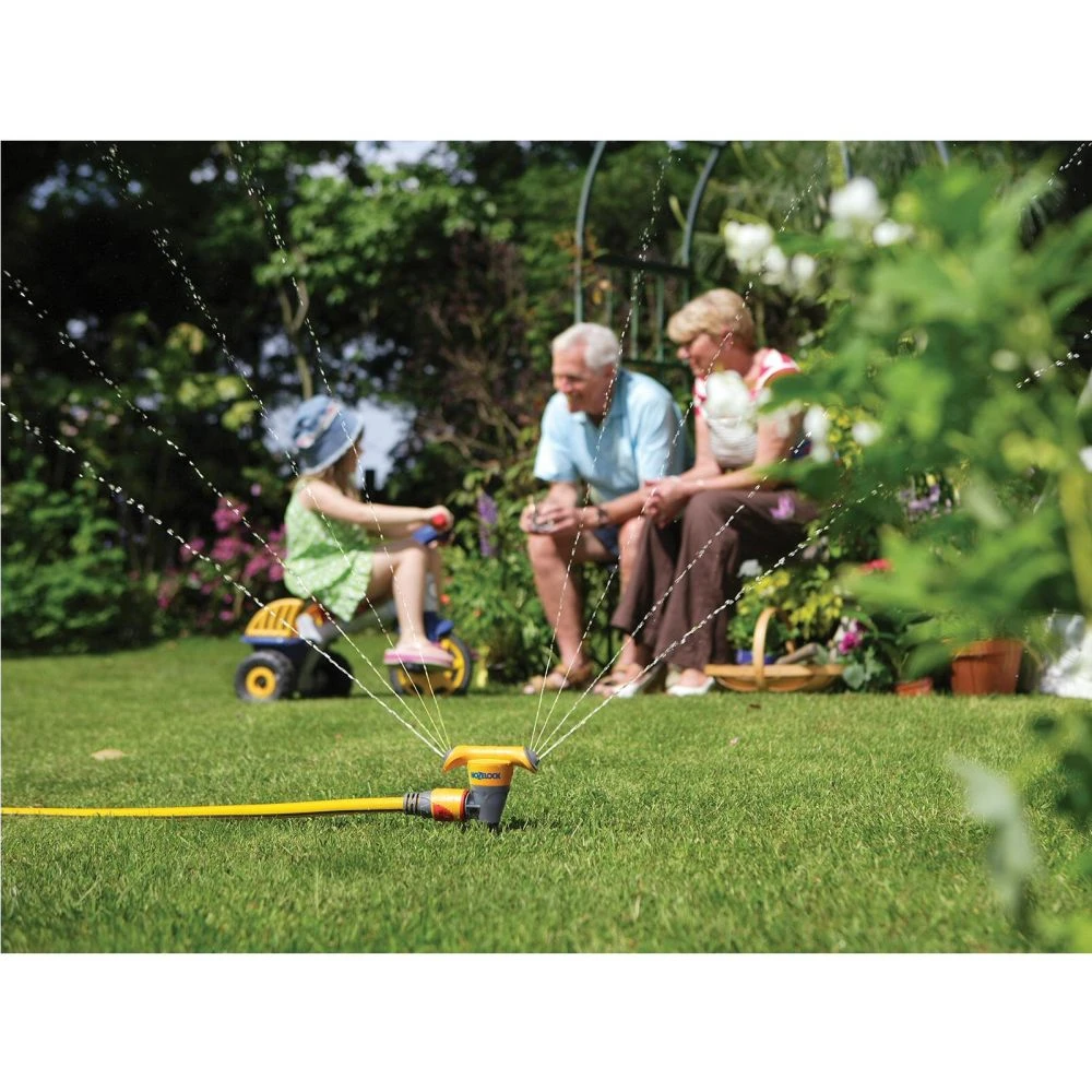 Hozelock 177m² Round Water Sprinkler 4 Hozelock 177m² Round Water Sprinkler - Image 2